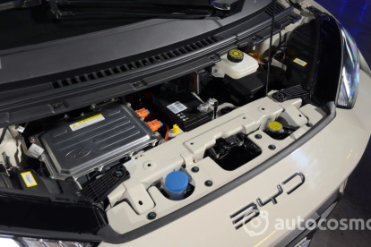 El análisis arroja que los híbridos enchufables emiten 2,5 veces más dióxido de carbono que los vehículos eléctricos.