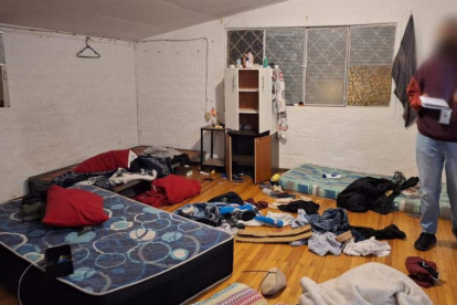 En la supuesta clínica estaban almacenadas armas de fuego y explosivos.