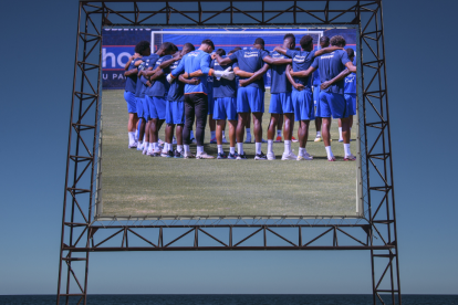 Referencial. Disfruta del partido de La Tri en pantalla gigante en el Malecón 2000.