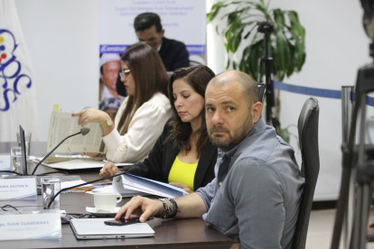 Dentro del Pleno del CPCCS aún no habría consenso para aprobar el reglamento del concurso.