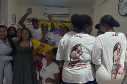 La familia de Kiara Rodríguez celebra su segunda medalla de oro en París.