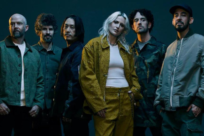 Emily Armstrong y su banda Link Park