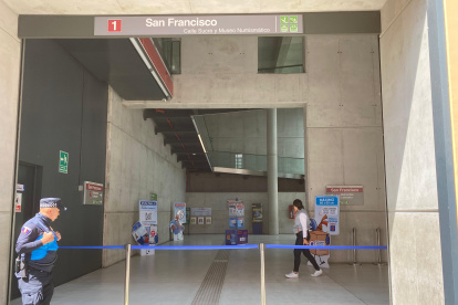 Las estaciones del Metro cerraron tras el apagón de este 7 de septiembre de 2024.