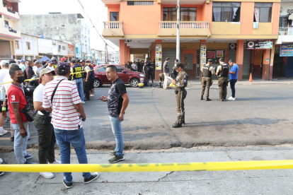 Fallecidos. El tiroteo dejó a dos víctimas mortales, el objeto inicial de los criminales, y otra que murió por una bala perdida.