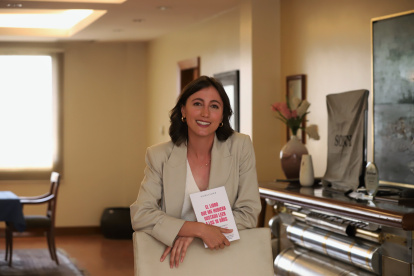 ENTREVISTA DANIELA FAOUR ... FD: CARLOS KLINGER  ... 28-08-2024