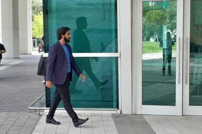 Familiar de Carlos Pólit.