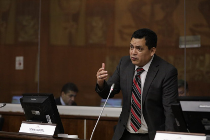 Acción. Lenin Rogel, asambleísta integrante de la comisión de Fiscalización fue separado de las filas del PSC