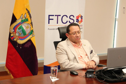 El contralor Mauricio Torres, titular de la Función de Transparencia y Control Social, propuso los nombres de los delegados.