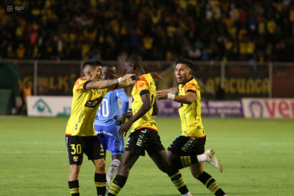 En la primera etapa, Barcelona empató 1-1 en la visita a Macará.