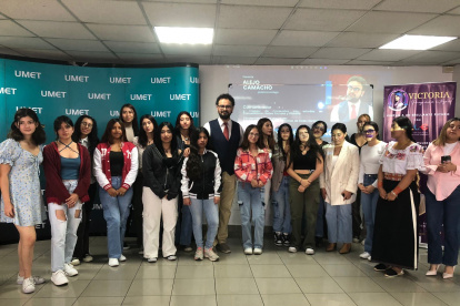 Idea. Las mujeres recibieron orientación vocacional.