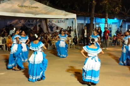 El intercambio cultural se vivió en comuna Libertador Bolívar.