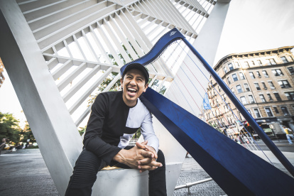 El músico colombiano radicado en Nueva York, Edmar Castañeda es uno de los invitados al encuentro