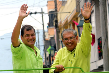 Cargos. Diego García fue prefecto de Imbabura entre  2009 y 2014. También ocupó el cargo de asambleísta entre 2017 y 2021.