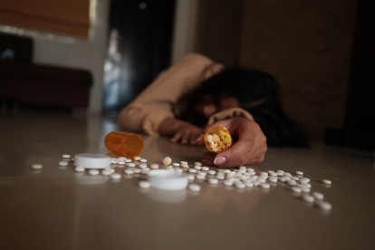 Producción. Los expertos consultados para este artículo revelan que muchas veces los problemas dentro de casa conducen a que más jóvenes tengan estas conductas.