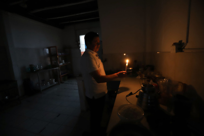 Los apagones amenazan nuevamente a la economía ecuatoriana.