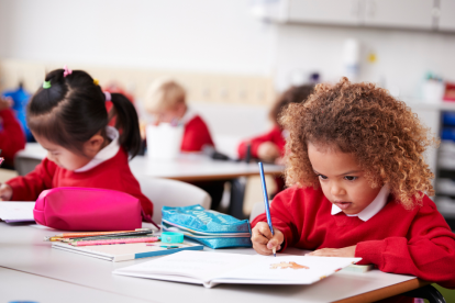 La jornada educativa tendrá ajustes en sus horarios ante apagón nacional.