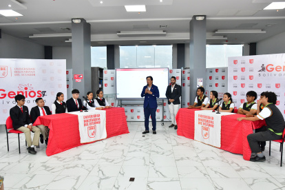 En la Universidad Bolivariana del Ecuador, los alumnos participaron en el concurso "Genios Bolivarianos"