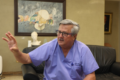 El médico Roberto Gilbert correrá para asambleísta alterno junto al PSC.