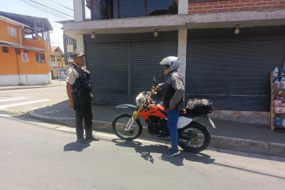 Imagen de un operativo de la Policía este 17 de septiembre de 2024, en Nanegalito.