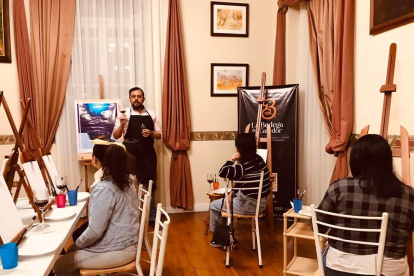 Ambato. Un nuevo espacio que mezcla el arte y la gastronomía gana terreno en la ciudad.