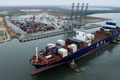 El buque APL Fullerton de la naviera CMA CGM llegó el 14 de septiembre.