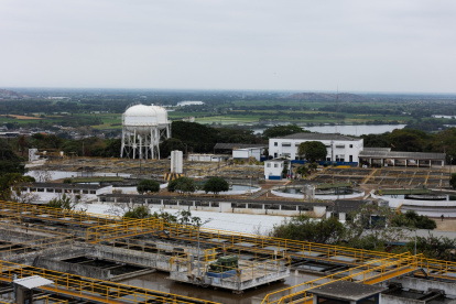 La Planta La Toma abastece de agua potable a más de 3 millones de usuarios en la ciudad y sus alrededores.