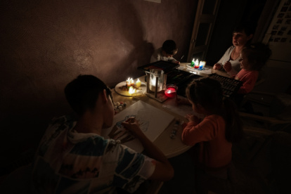 Cómo afrontar la oscuridad si posees nictofobia