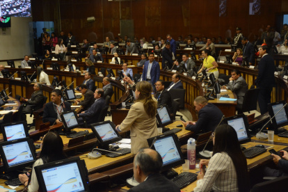 Los asambleístas de diferentes bancadas hablan de proponer reformas a la Ley No Más Apagones, tras la crisis energética.