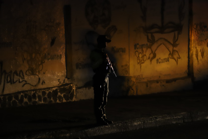 Las fuerzas de seguridad se desplegaron en algunas zonas de Ecuador.