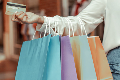 El uso de tarjetas de crédito puede ayudarte a tu historial crediticio