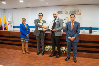 Proceso. En un evento reservado se desarrolló la firma del convenio que encierra temas de la lucha contra el narcotráfico y la prevención del lavado de activos.