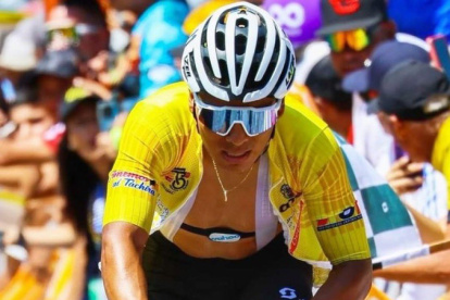 Jonathan Caicedo, ciclista ecuatoriano del equipo continental Petrolike, pasa a ser opción en el equipo tricolor.