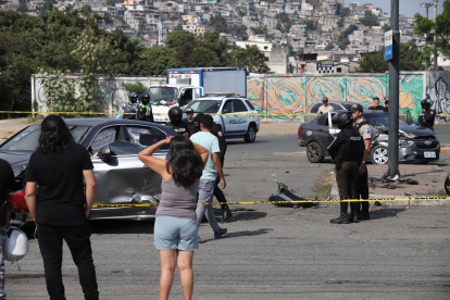 En la escena del crimen, se encontraron 84 indicios balísticos.