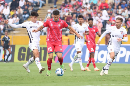 Liga de Quito y El Nacional se enfrentaron en LigaPro