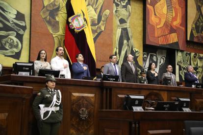 Henry Kronfle renunciará el 2 de octubre del 2024 a la Asamblea Nacional.