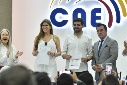 Juan Iván Cueva y Cristina Reyes, el binomio presidencial del Movimiento Amigo.
