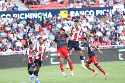 Liga de Quito y El Nacional definirán al último semifinalista de la Copa Ecuador.