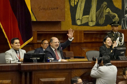 Henry Kronfle se inscribirá este 2 de octubre de 2024 como candidato presidencial.