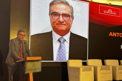 El ministro de Energía, Antonio Goncalves, en su ponencia en Enaep 2024, este 2 de octubre.