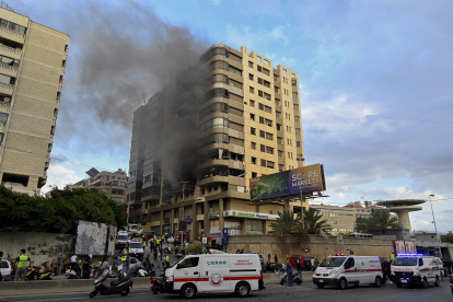 Un edificio alcanzado por un ataque militar israelí.
