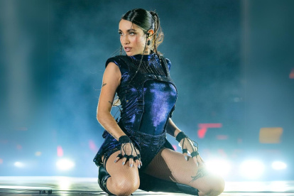 María Becerra tiene 24 años.