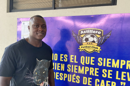 El delantero Joao Paredes forma parte del Astillero FC de la segunda división.