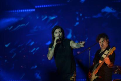 El colombiano Juanes hizo cantar y bailar a los guayaquileños.