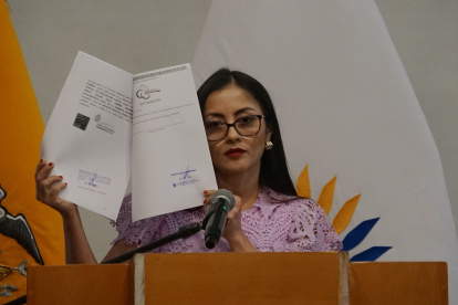 Viviana Veloz durante una rueda de prensa este 8 de octubre de 2024.