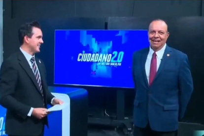 Gustavo Malcain y Luis Arnoldo Cabada, director general del Canal 66.