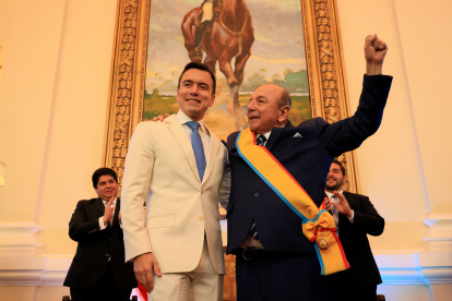 El presidente Daniel Noboa y su papá, el empresario Álvaro Noboa.