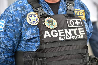 El alcalde Aquiles Álvarez confirmó la presencia de miles de uniformados para reforzar la seguridad en feriado.