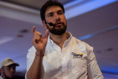 El presidenciable narró el hecho en un video publicado en sus redes sociales; aseguró que el ECU 911 no brindó la asistencia necesaria y que carece de georreferencia.