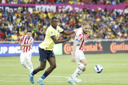Ecuador luego del empate ante Paraguay se enfrenta a Uruguay en Montevideo.