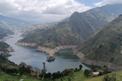 Hidroeléctrica. Lluvia del jueves 10 de octubre de 2024 aportó mínimamente a la cota de Mazar.